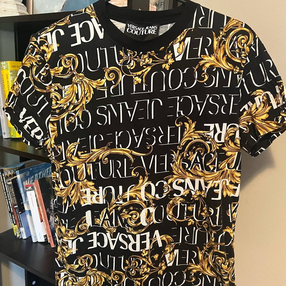 Versace jeans couture t-shirt man/woman.